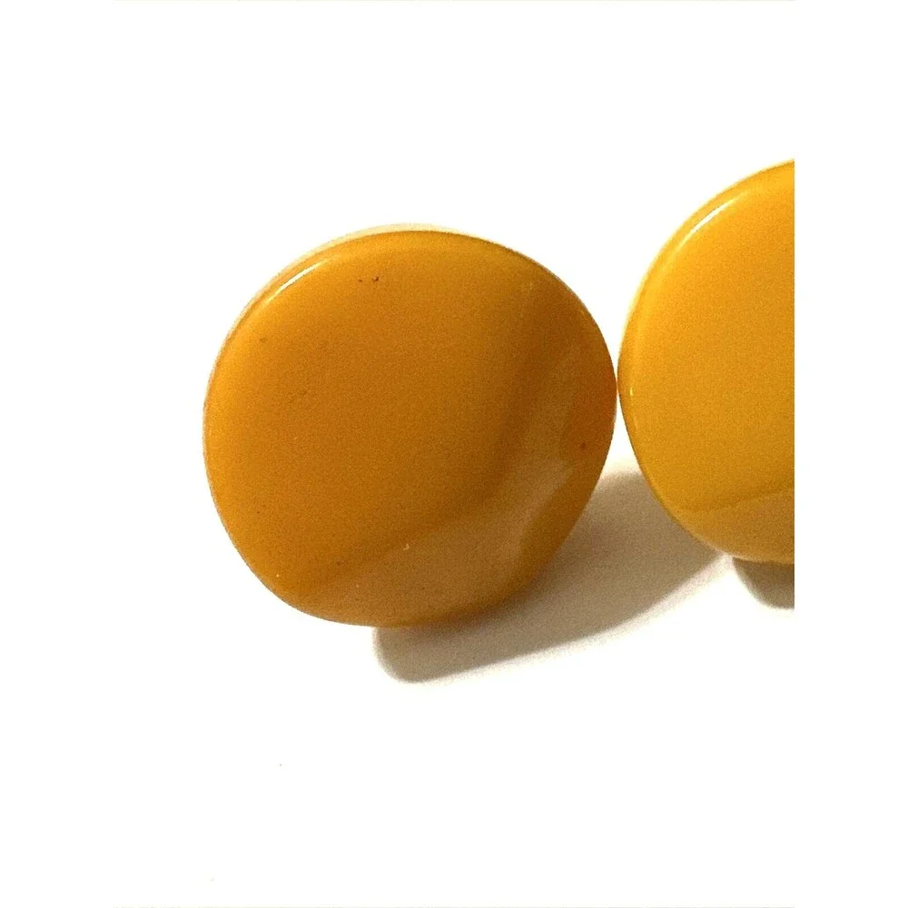 Vintage Bakelite Earrings Butterscotch Yellow Button Screw Back Mid Century 1”